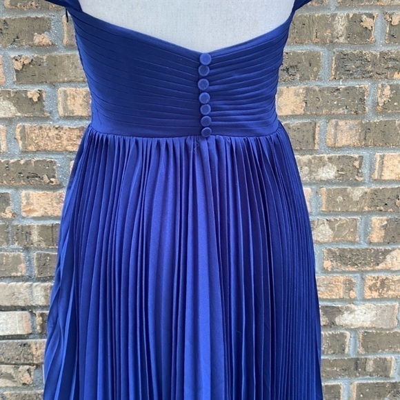 FAME AND PARTNERS Midi Knee Dress Pleated Chiffon Dark Blue 4 Cocktail Formal - Picture 7 of 7